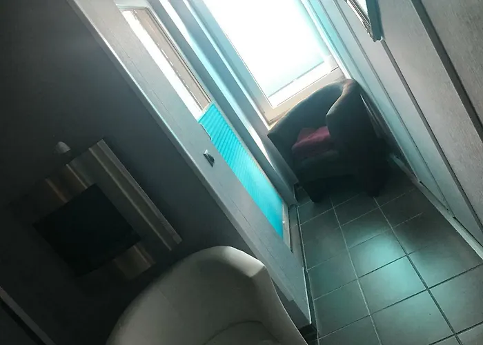 בית אירוח Messe &