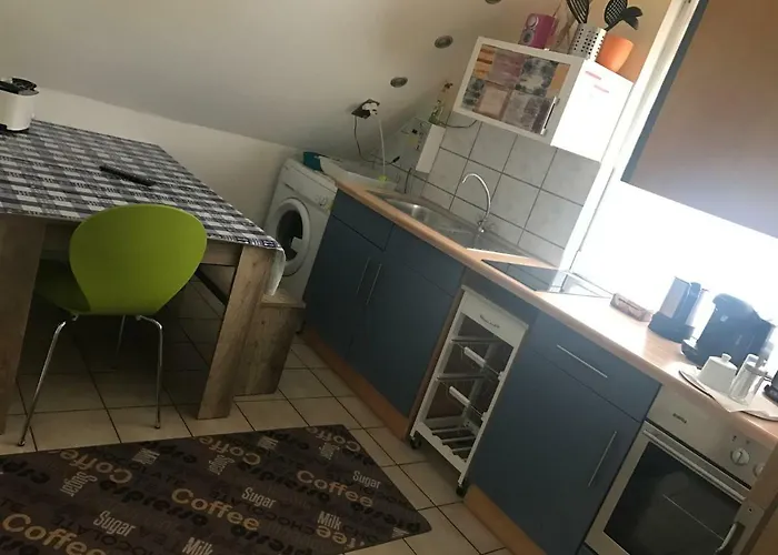 Messe & בית אירוח *